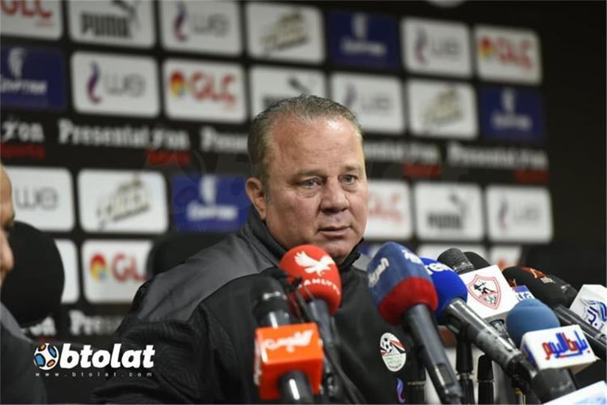 اتحاد الكرة: حسام حسن لديه مطالب لتجديد عقده.. وهذا سبب اختيار شوقي غريب