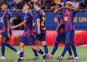نجم برشلونة ينضم إلى معسكر إنجلترا وغموض بشأن حالته