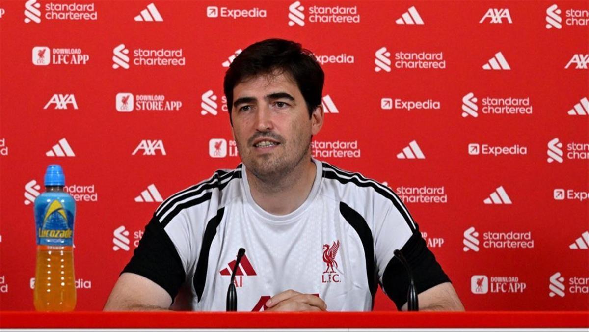 إيراولا يعلن غياب لاعب ليفربول عدة أسابيع.. ويصرح: فيرتز يناسب أسلوبنا
