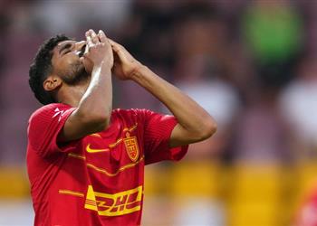 إبراهيم عادل يساهم في فوز نورشيلاند الساحق على جايس في دوري المؤتمر الأوروبي