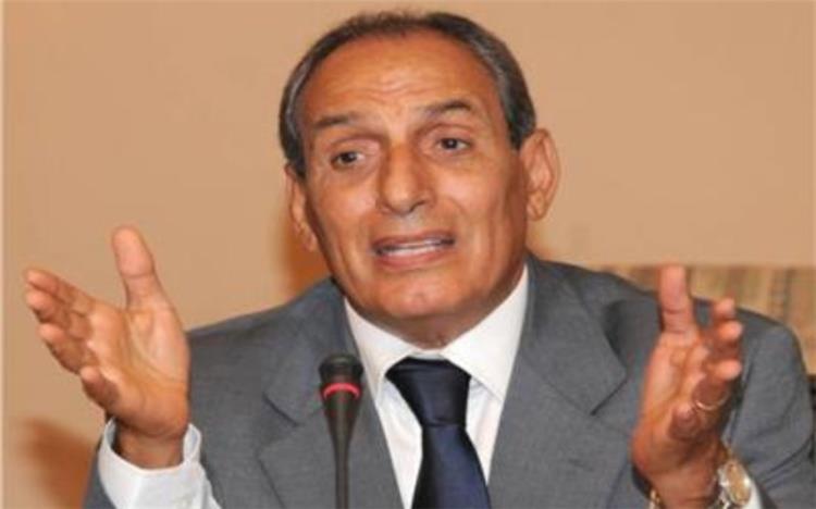 يوسف الدهشوري حرب رئيس اتحاد الكرة الأسبق