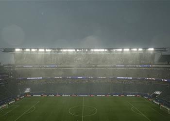 مباراة فرنسا وباراجواي مهددة بالتأجيل