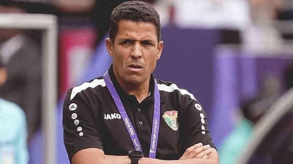 الحسين عموتة يرفض رحيل لاعب الأهلي 