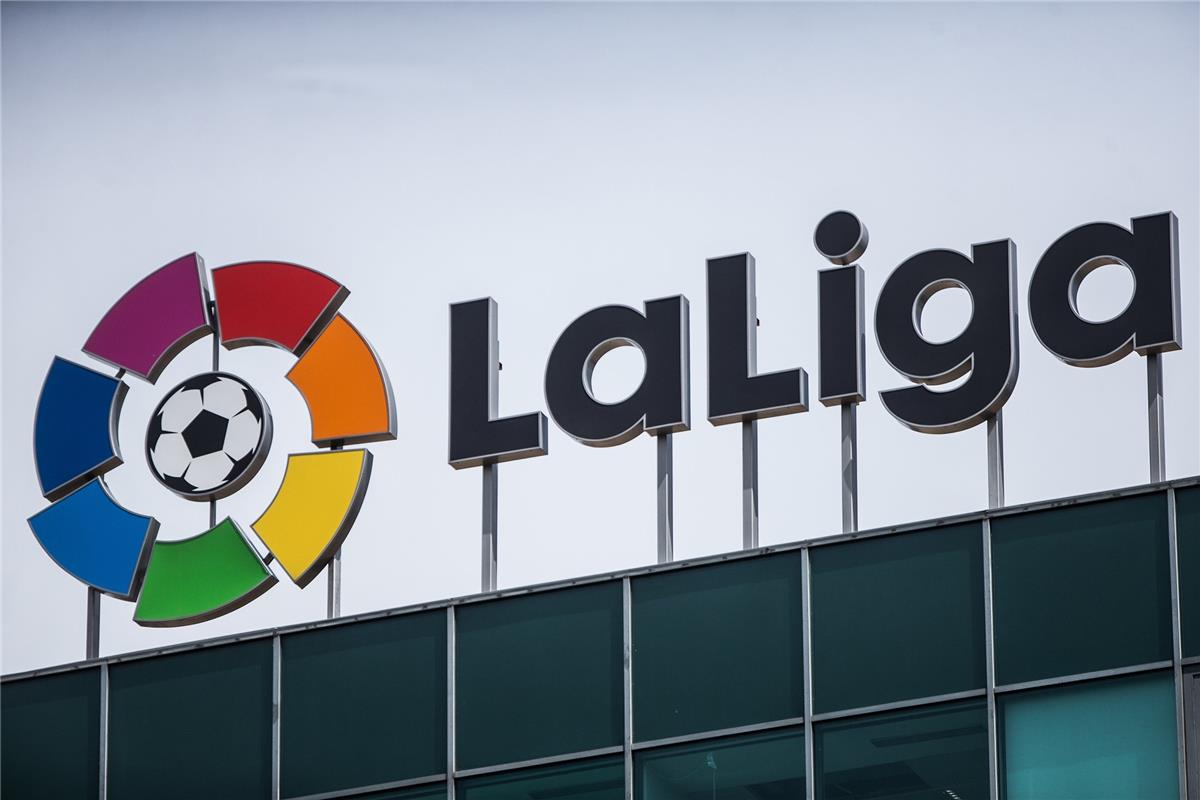 اقتراب تأجيل الجولة الأولى من الدوري الإسباني بسبب مباراة فرنسا والمغرب في كأس العالم 