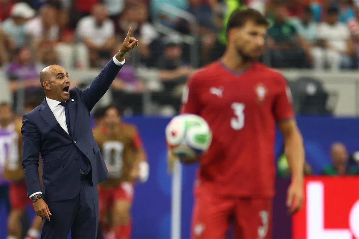 روبرتو مارتينيز