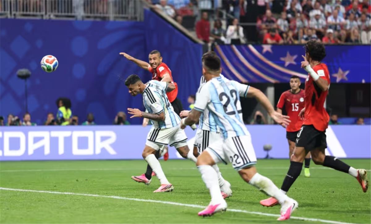 الصالح سبورت : رجل مباراة مصر والأرجنتين في كأس العالم  