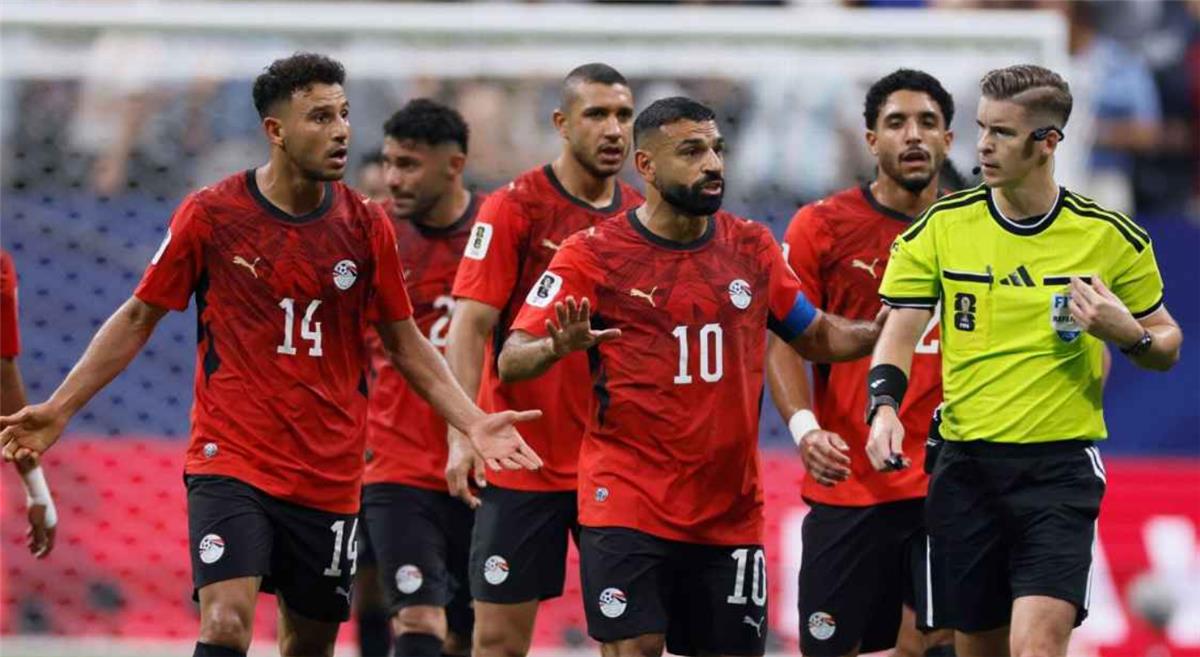 منتخب مصر والحكم أمام الأرجنتين