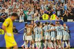 وفاة مشجع أرجنتيني خلال احتفالات الفوز على مصر في كأس العالم