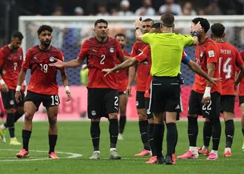 رؤساء الدول يتدخلون شيرر يشن هجوم ا لاذع ا على حكم مباراة مصر والأرجنتين