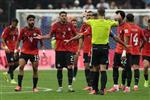 رؤساء الدول يتدخلون.. شيرر يشن هجومًا لاذعًا على حكم مباراة مصر والأرجنتين