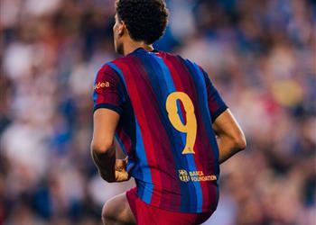 ردود أفعال جماهير برشلونة على هدفي حمزة عبد الكريم ضد برمنجهام لا نحتاج ألفاريز لدينا هالاند