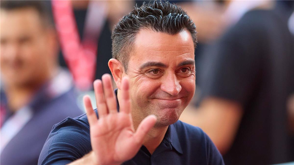 أول رد فعل من تشافي هرنانديز بعد توليه مسؤولية تدريب هولندا