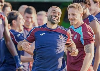 نجم هولندا يرحب بمزاملة محمد صلاح في طرابزون سبور