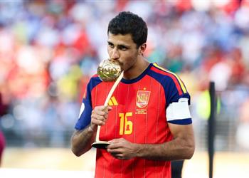 رودري يصدم برشلونة في مفاوضات ضمه من مانشستر سيتي