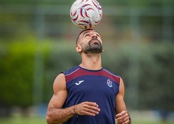 موقف محمد صلاح من المشاركة في مباراة طرابزون سبور وقاسم باشا
