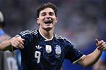 هل اعتذر ألفاريز لـ أتلتيكو مدريد بسبب برشلونة؟