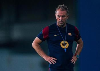 بعد قرار فليك لاعب برشلونة ينتظر حسم مصيره في انتقالات الصيف