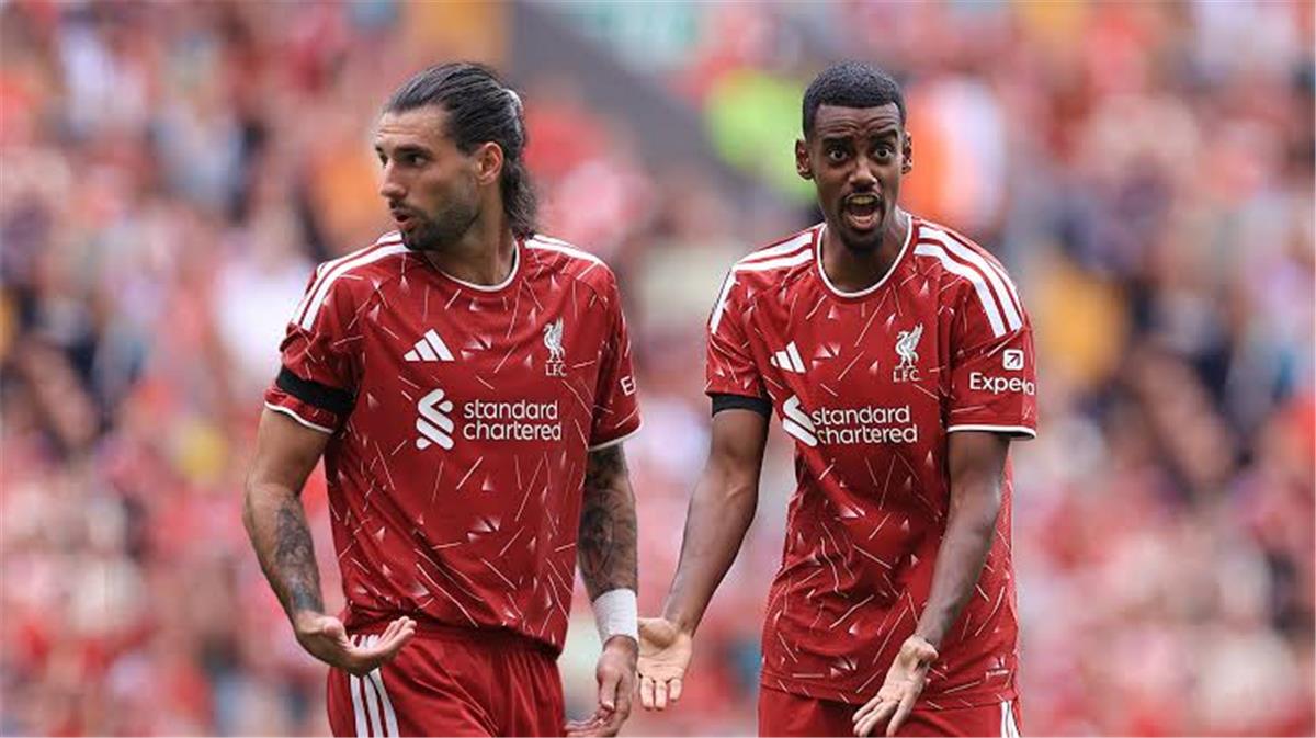 خلف الأبواب المغلقة.. ليفربول يتعادل سلبيًا مع كومو 