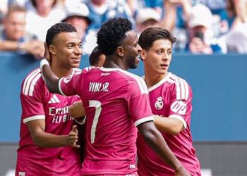 فيديو ريال مدريد يفوز على شالكه بثلاثية نظيفة ودي ا