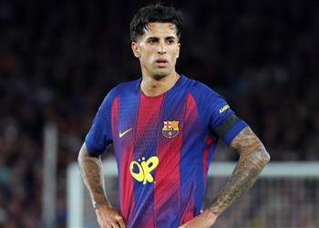 كانسيلو يصل إلى برشلونة ويؤكد كنت مستعد ا للتوقف عن اللعب مع الهلال