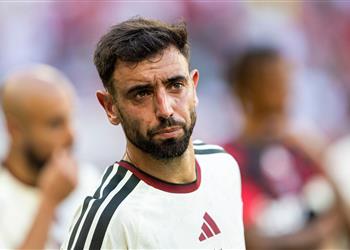 مانشستر يونايتد يتخذ قرار ا مصيري ا بشأن مستقبل برونو فرنانديز