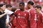 كذبة بيضاء لإخفاء الحقيقة قبل رحيل لاعب ليفربول في الصيف