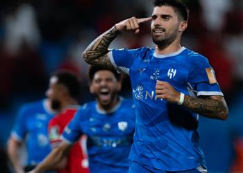 فيديو الهلال يهزم الرائد بثنائية ويتأهل إلى دور الـ 16 من كأس خادم الحرمين الشريفين