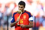 برشلونة يحسم مشاركة رودري أمام الأهلي في كأس خوان جامبر 