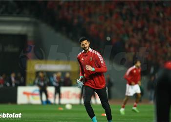 فيديو في الدقيقة 90 محمد الشناوي يتصدى لركلة جزاء بمباراة الأهلي وبرشلونة