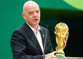 التليجراف يويفا يضع إنفانتينو أمام خيارين صعبين