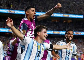 تعليق مثير من روميرو على وضع ألفاريز مع أتلتيكو مدريد