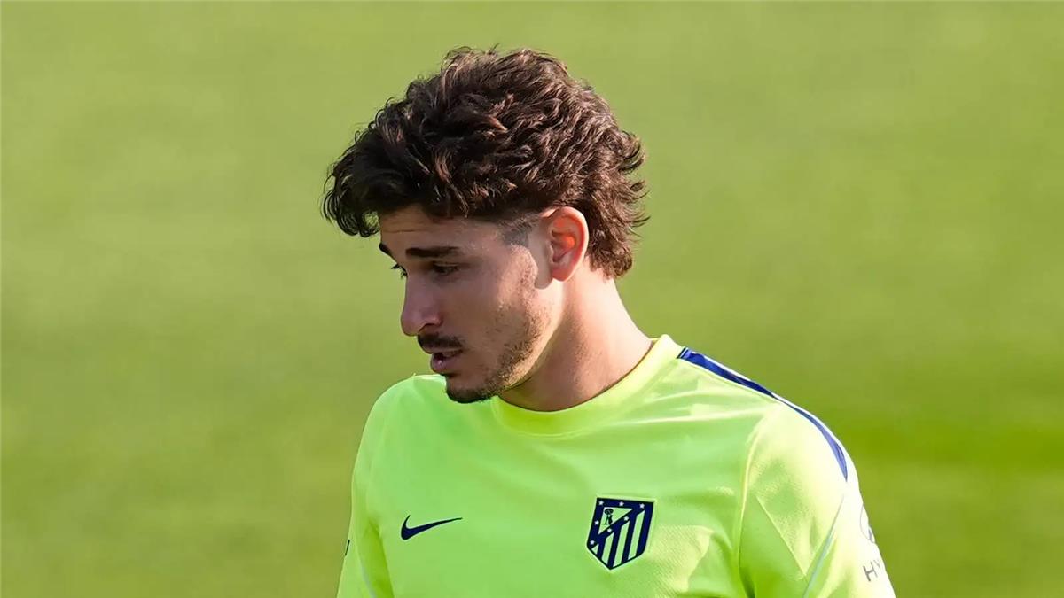 أتلتيكو مدريد يوافق على بيع جوليان ألفاريز ويختار وجهته القادمة 