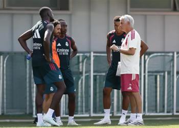بعد أزمته القديمة مورينيو ينصب ط عم ا ذكي ا لكشف جاسوس ريال مدريد