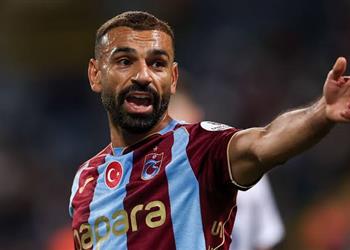 طرابزون يحسم التعاقد مع لاعب ليفربول السابق وتحديد موعد وصوله