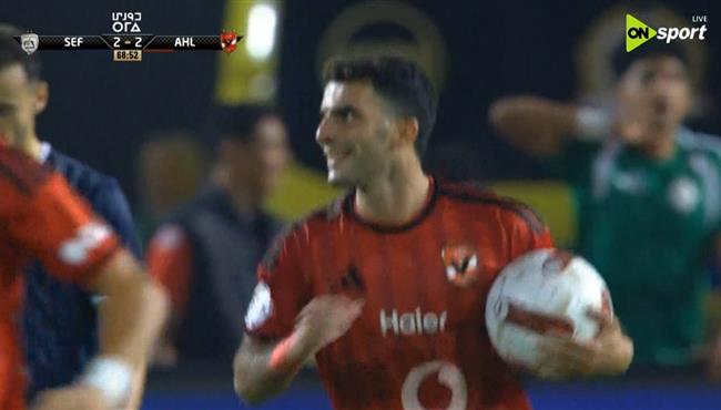 هدف زيزو في مرمي الشرقية انبي بالدوري المصري