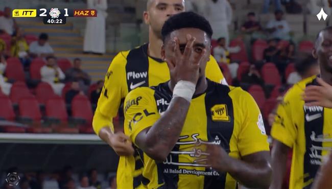 هدف الاتحاد الثاني في مرمي الحزم بالدوري السعودي