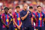 بسبب قرار فليك.. لاعب برشلونة يطلب الرحيل 