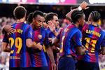 صحف إنجلترا تؤكد مفاوضات مانشستر يونايتد لضم لاعب برشلونة.. وقيمة الصفقة