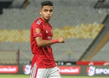 خاص تفاصيل عقد الدبيس الجديد مع الأهلي بعد التمديد 3 مواسم