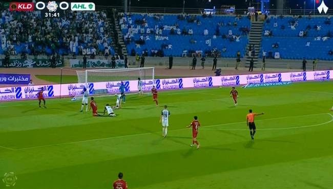 اهداف مباراة الاهلي والخلود في الدوري السعودي