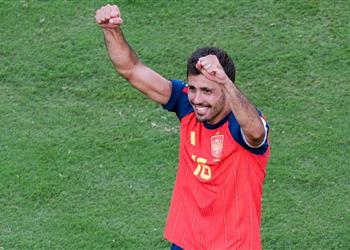 آس برشلونة يتخذ خطوة جدية في سعيه لضم رودري