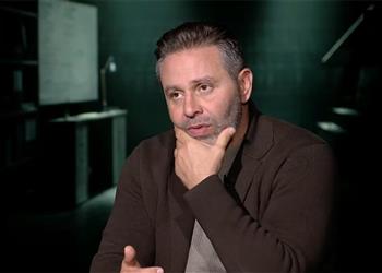 حازم إمام يكشف حقيقة تواجده في شركة الكرة بالزمالك ويصرح خائف على معتمد جمال