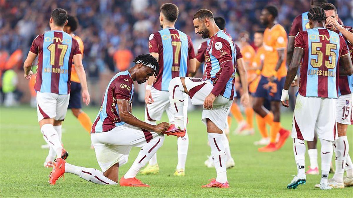قائمة طرابزون سبور لمباراة آميد سبورتيف في الدوري التركي.. موقف محمد صلاح 