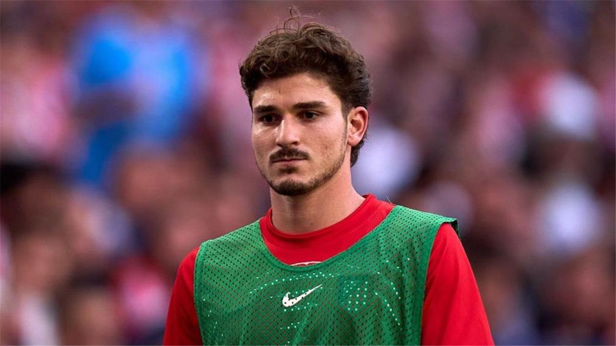 بديل ألفاريز.. برشلونة يحسم التعاقد مع صفقة جديدة قبل نهاية الميركاتو الصيفي 