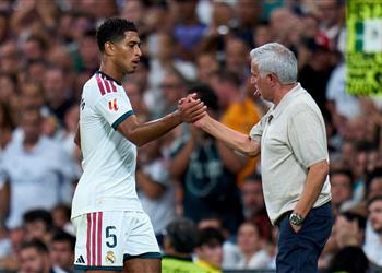 ماركا بفضل مورينيو بيلينجهام ينفجر في مركزه الجديد مع ريال مدريد