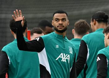 ليفربول يرد على عرض مانشستر سيتي لضم جاكبو