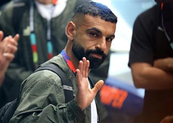 تمت محمد صلاح يوقع عقود انتقاله إلى ناديه الجديد