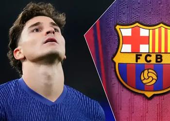 برشلونة يتخذ خطوة جديدة لحسم تعاقده مع جوليان ألفاريز