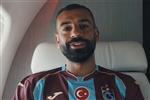 ردود أفعال جماهير طرابزون سبور على صفقة محمد صلاح المنتظرة بعد وصوله تركيا