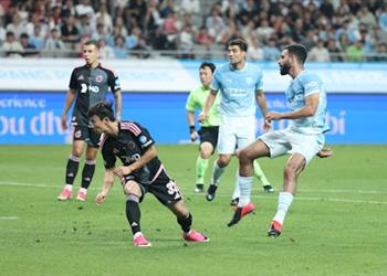 فيديو بمشاركة عمر مرموش مانشستر سيتي يهزم نجوم الدوري الكوري ودي ا